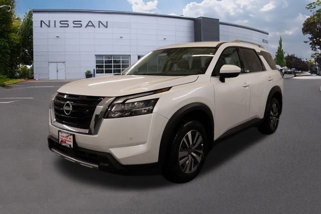 New 2025 Nissan Pathfinder SL image 5