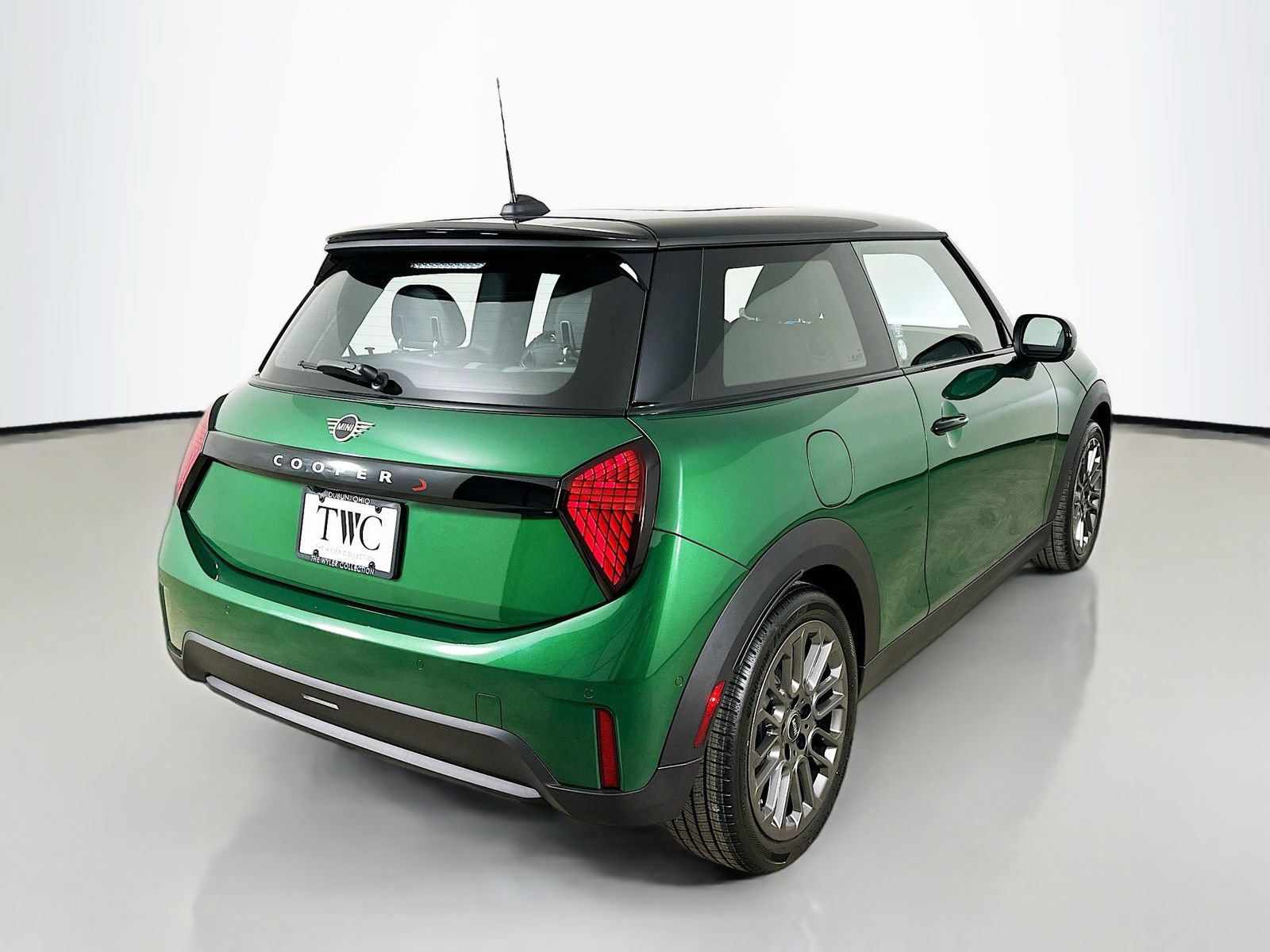 New 2026 MINI Cooper S FWD image 5