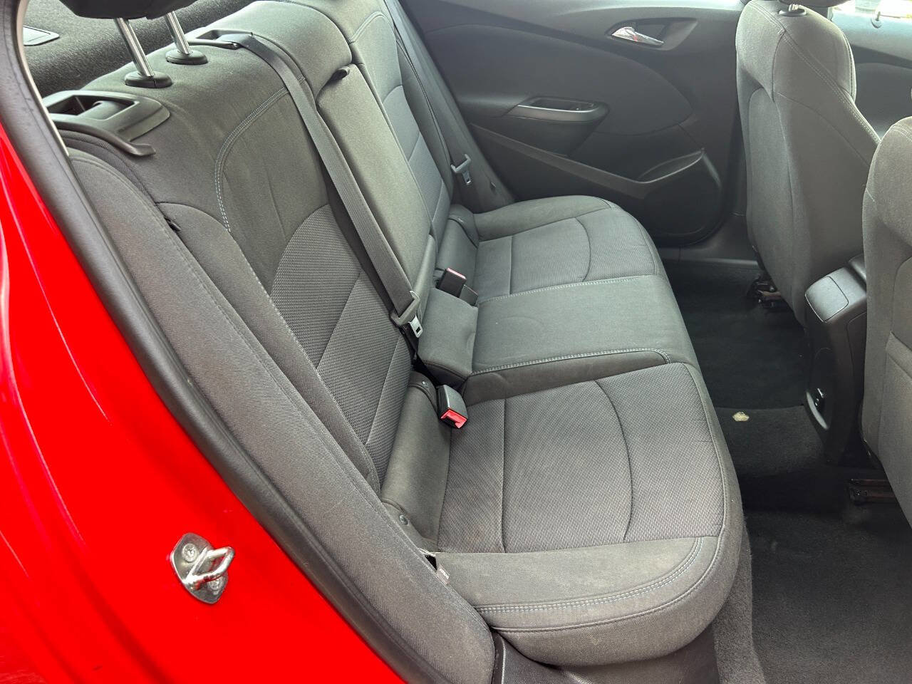 Used 2018 Chevrolet Cruze LT w/ LT Fleet Convenience Package image 20