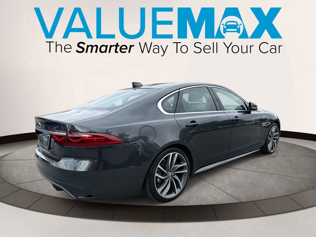 Used 2024 Jaguar XF R-Dynamic SE image 3