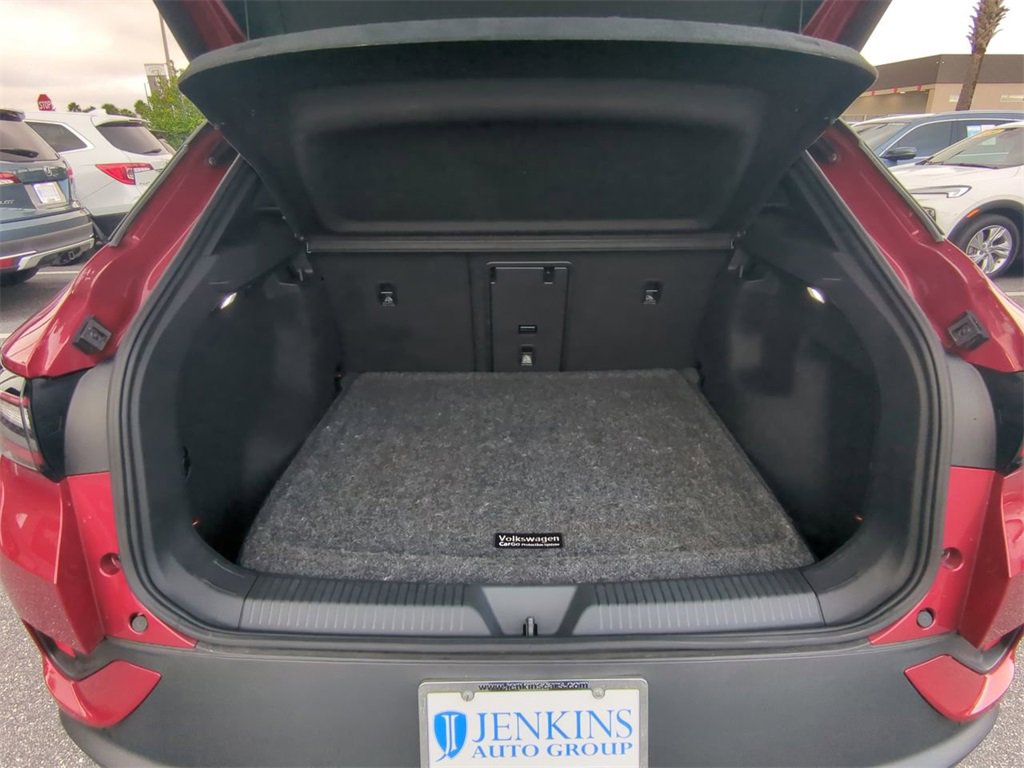 Used 2023 Volkswagen ID.4 Pro S image 12