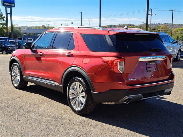 Used 2023 Ford Explorer Limited w/ Limited Technology Package image 3