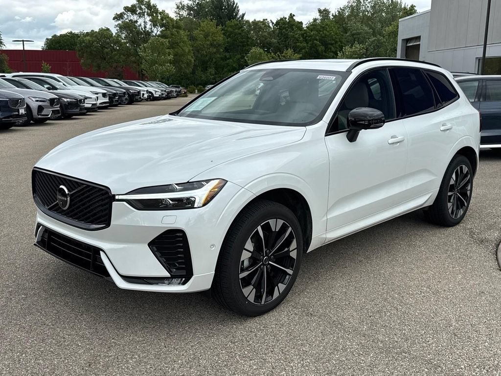 Certified 2026 Volvo XC60 B5 Plus w/ Protection Package Premier