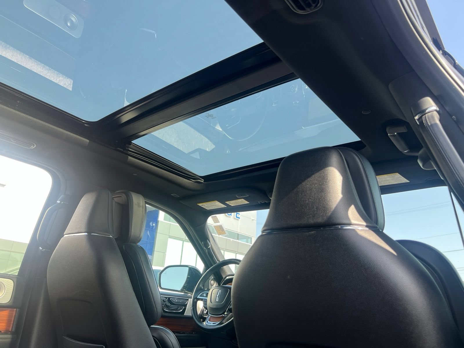 Used 2019 Lincoln Navigator L Reserve AWD/4WD image 54