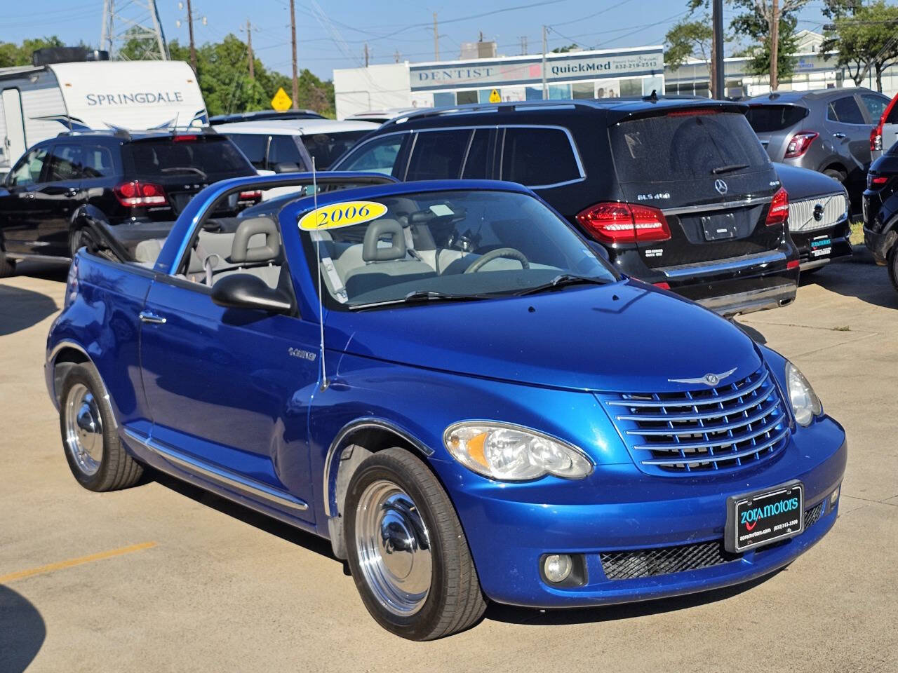 Used 2006 Chrysler PT Cruiser Touring w/ Boston Acoustics Audio Group FWD image 4