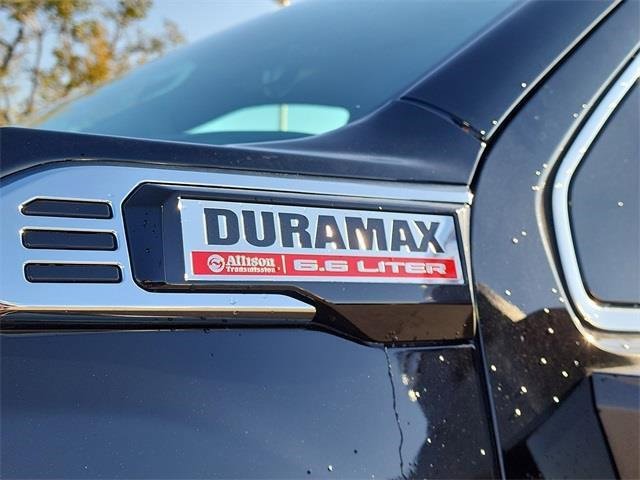 New 2026 GMC Sierra 2500 Denali w/ Denali Reserve Package image 13