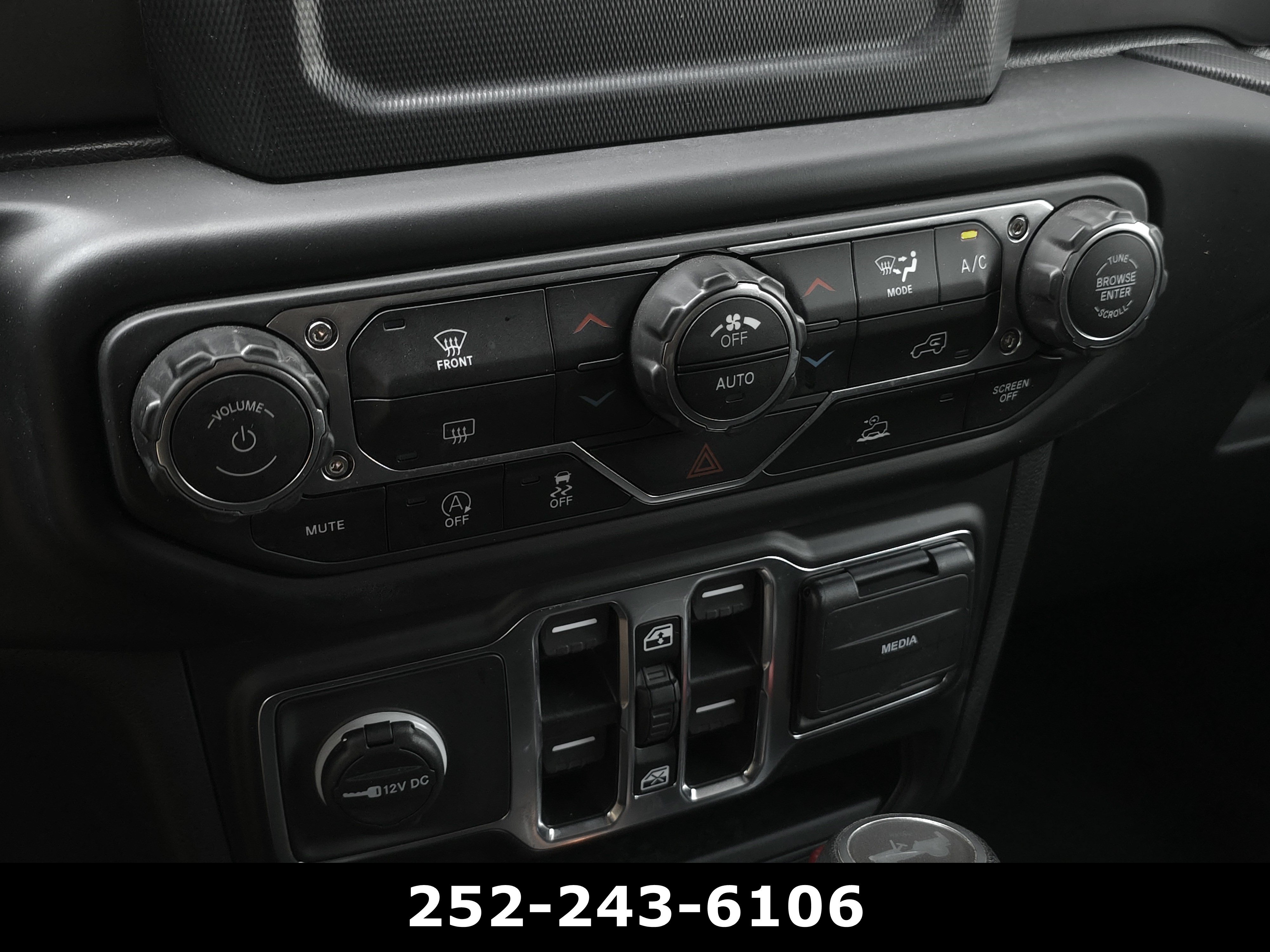 Used 2023 Jeep Wrangler Unlimited Sport AWD/4WD image 15