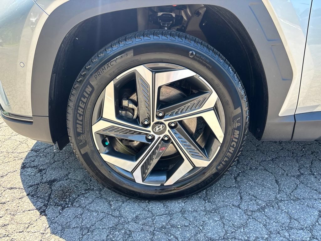 Used 2023 Hyundai Tucson Limited AWD/4WD image 12
