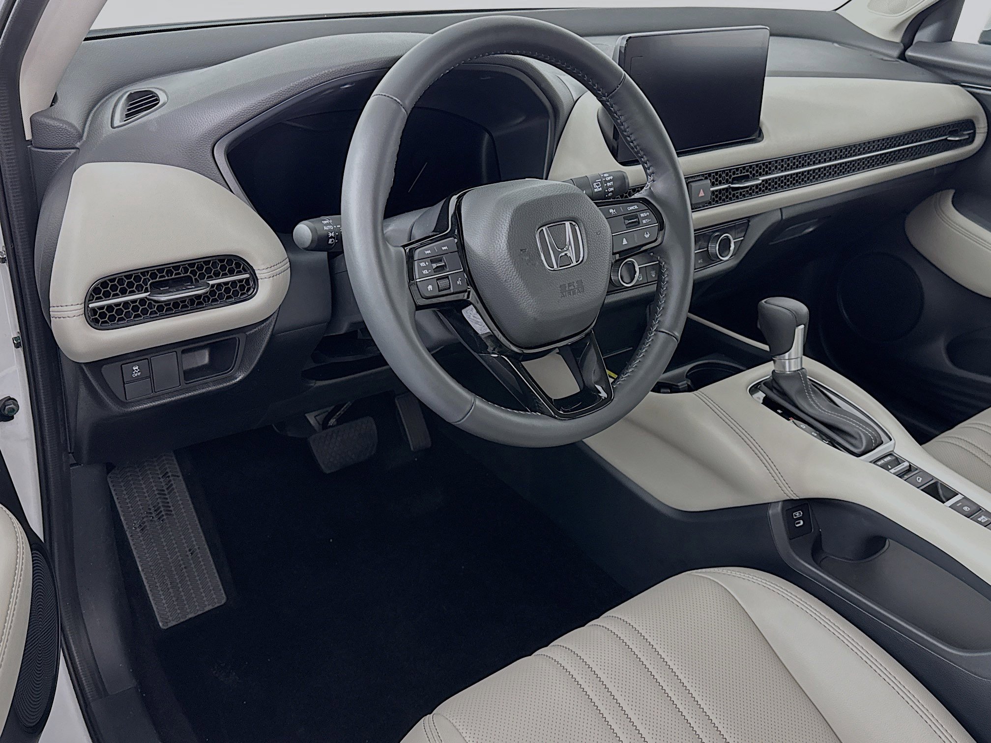 Certified 2025 Honda HR-V EX-L image 9