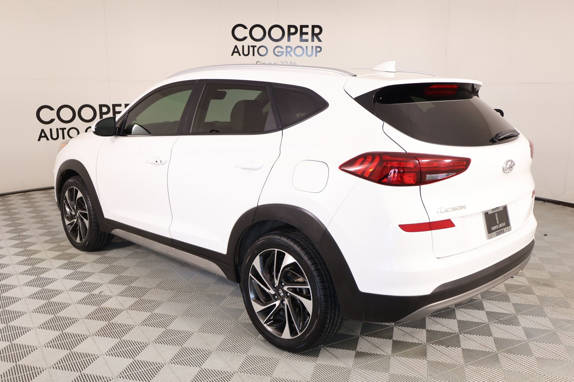Used 2019 Hyundai Tucson Sport FWD image 21