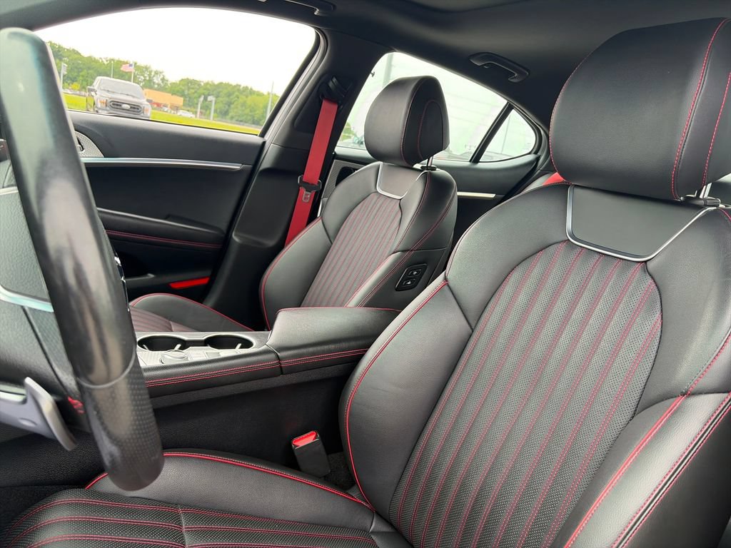 Used 2023 Genesis G70 3.3T w/ Sport Advanced Package AWD/4WD image 19