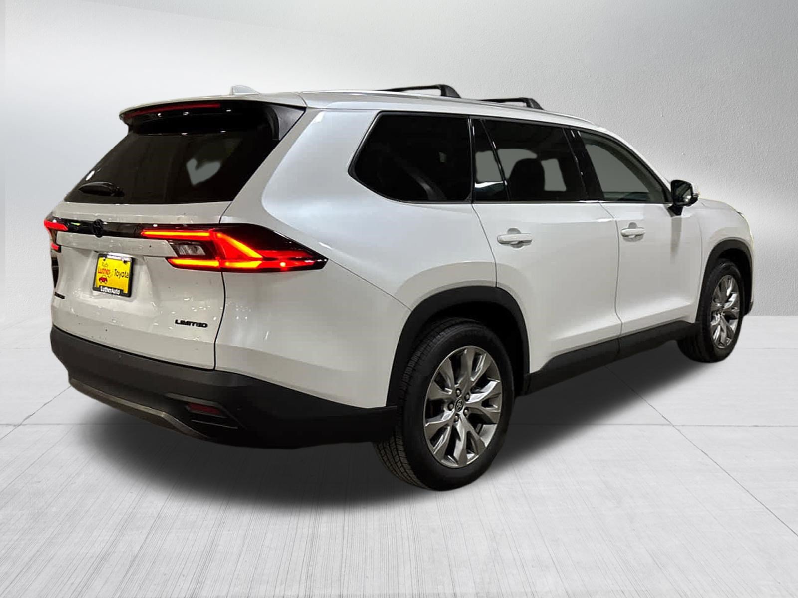 Certified 2025 Toyota Grand Highlander AWD Hybrid image 5