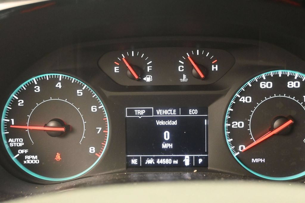 Used 2022 Chevrolet Traverse LS FWD image 13