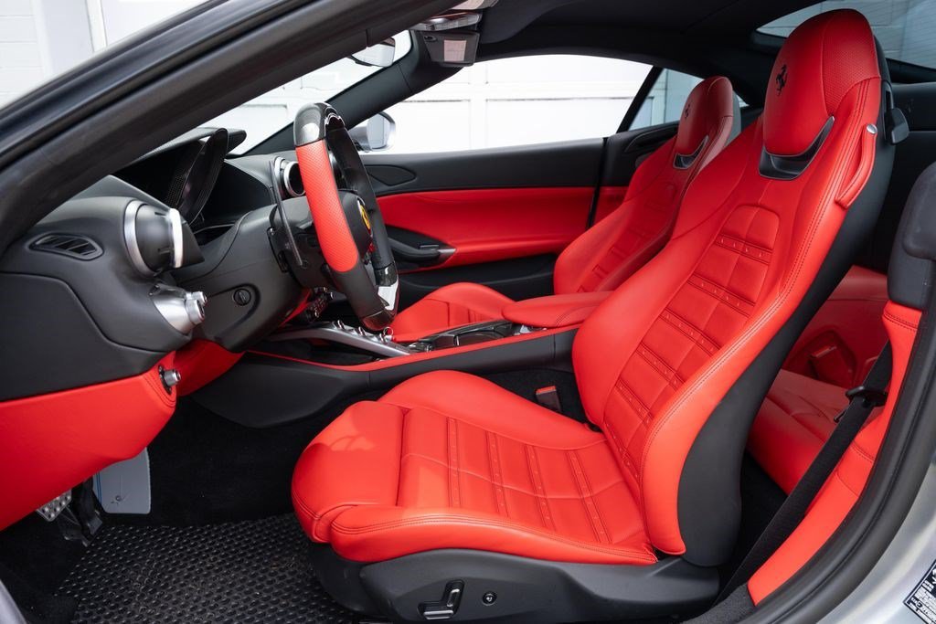 Used 2022 Ferrari Portofino M RWD image 33