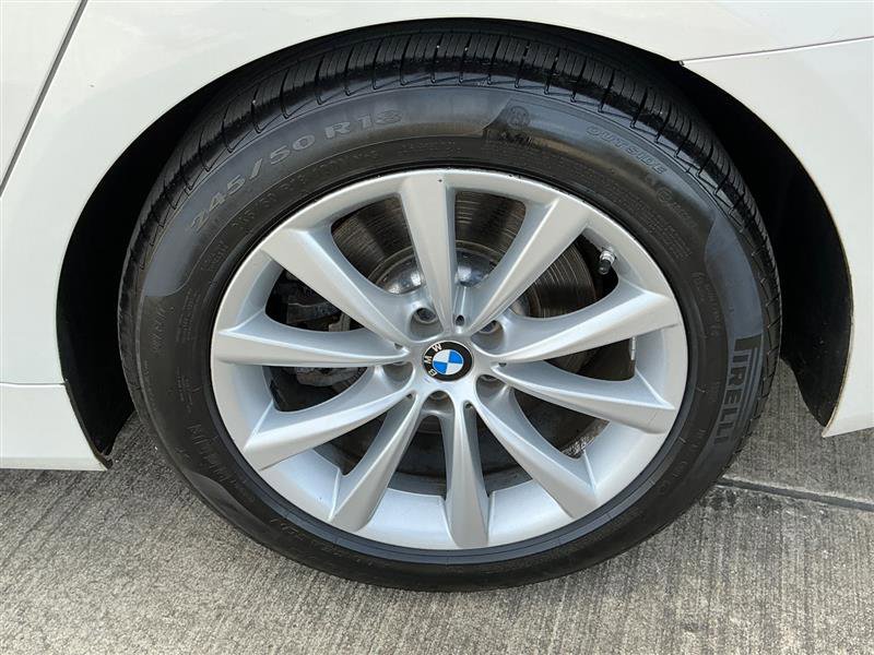 Used 2017 BMW 740i xDrive image 21