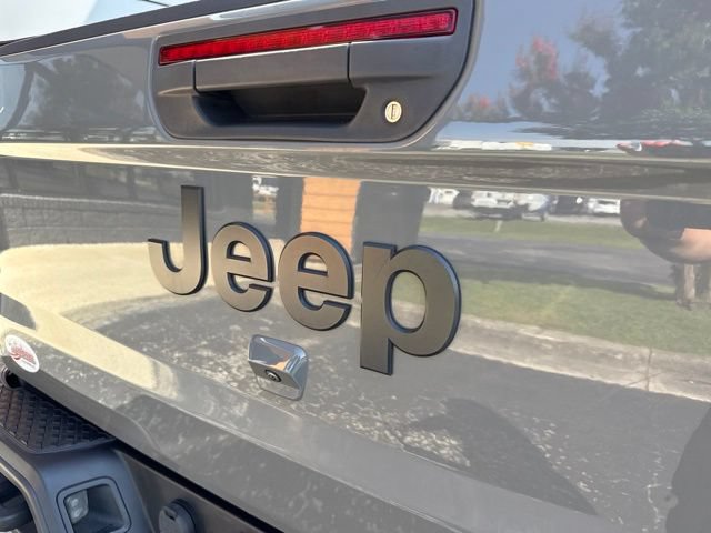 Used 2022 Jeep Gladiator Sport w/ Trailer Tow Package AWD/4WD image 27