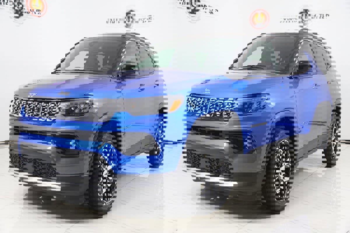 Used 2024 Jeep Compass Limited image 5