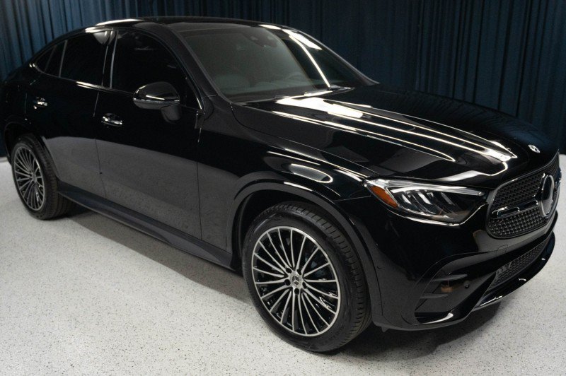New 2026 Mercedes-Benz GLC 300 4MATIC image 3