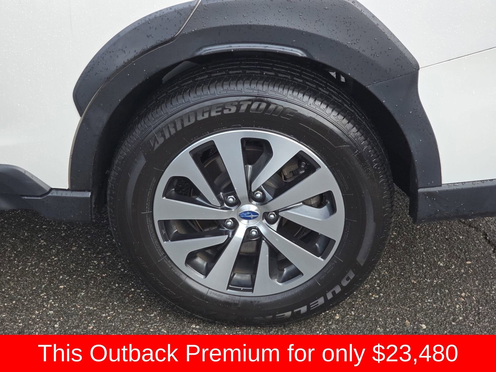 Used 2023 Subaru Outback Premium image 41