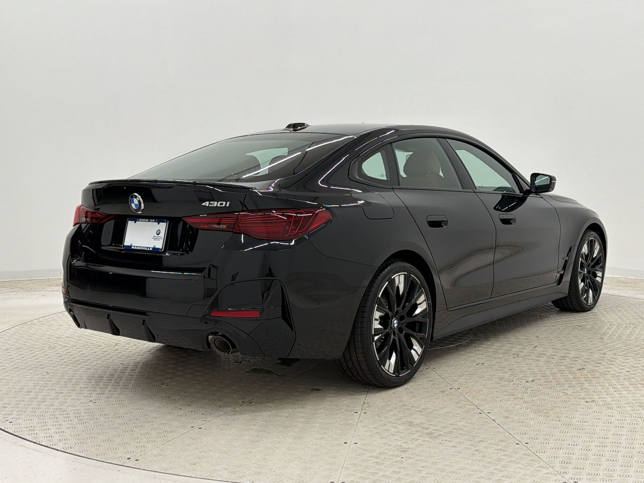 New 2026 BMW 430i w/ M Sport Package RWD image 9