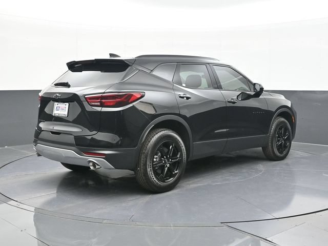 New 2026 Chevrolet Blazer LT w/ Midnight/Sport Edition FWD image 10