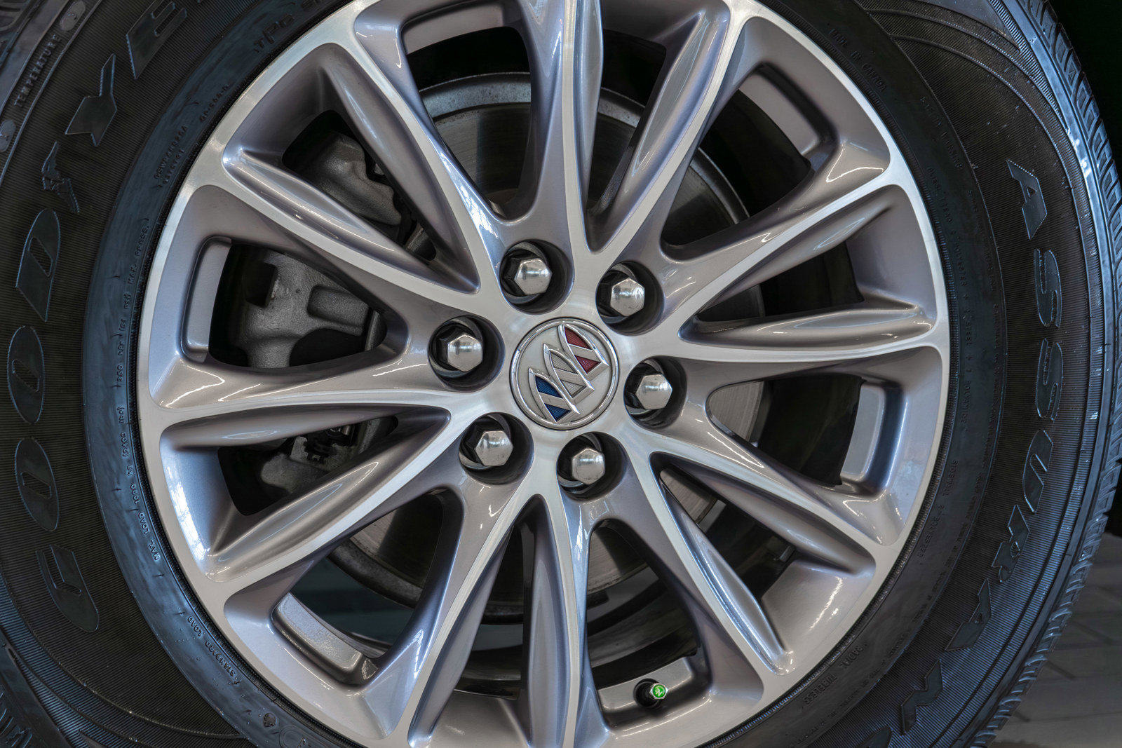 Used 2023 Buick Enclave Premium w/ Trailering Package, 5000 lbs. image 32