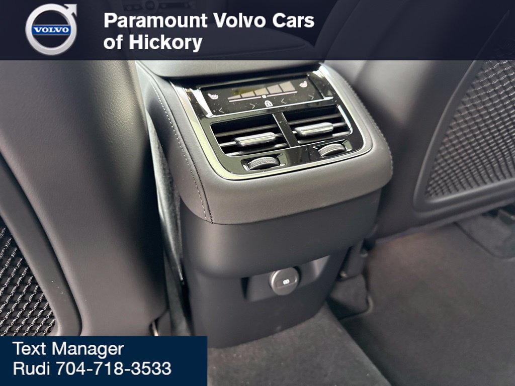 New 2027 Volvo XC90 B6 Ultra AWD/4WD image 17