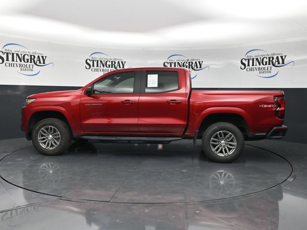 Used 2024 Chevrolet Colorado LT w/ LT Convenience Package II AWD/4WD image 5