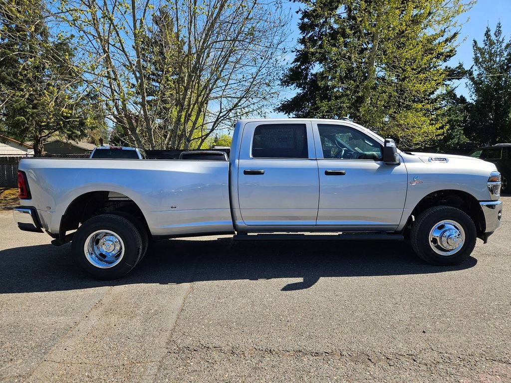 New 2026 RAM 3500 Tradesman image 8
