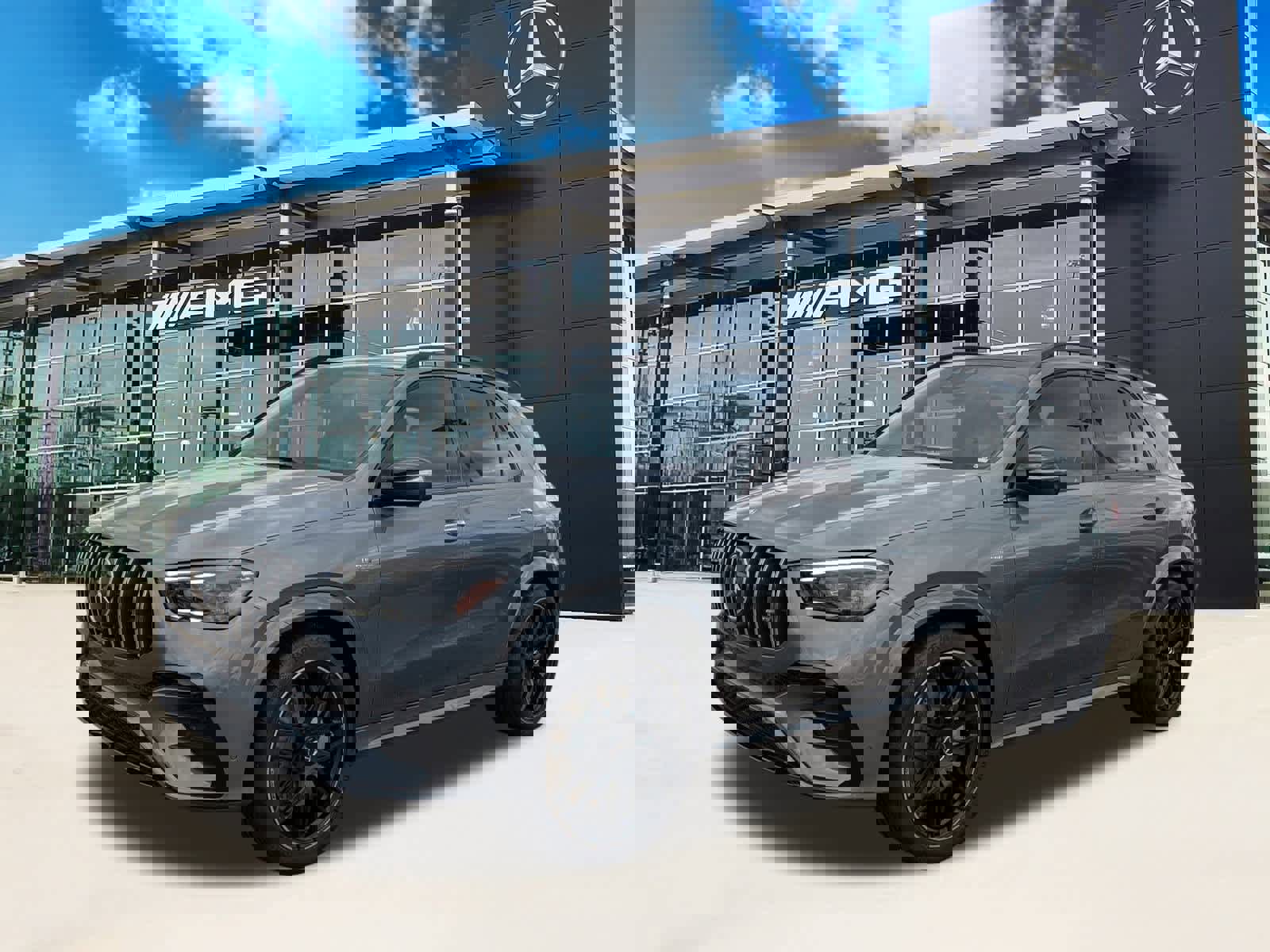 New 2026 Mercedes-Benz GLE 53 AMG 4MATIC image 1