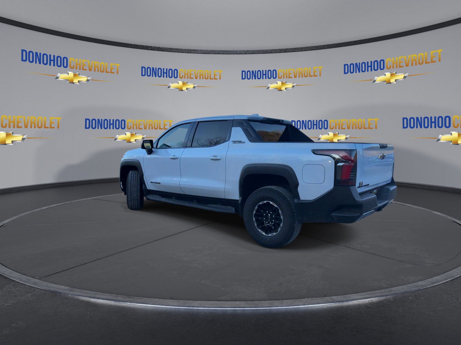 New 2026 Chevrolet Silverado EV Trail Boss w/ Plus Package image 6