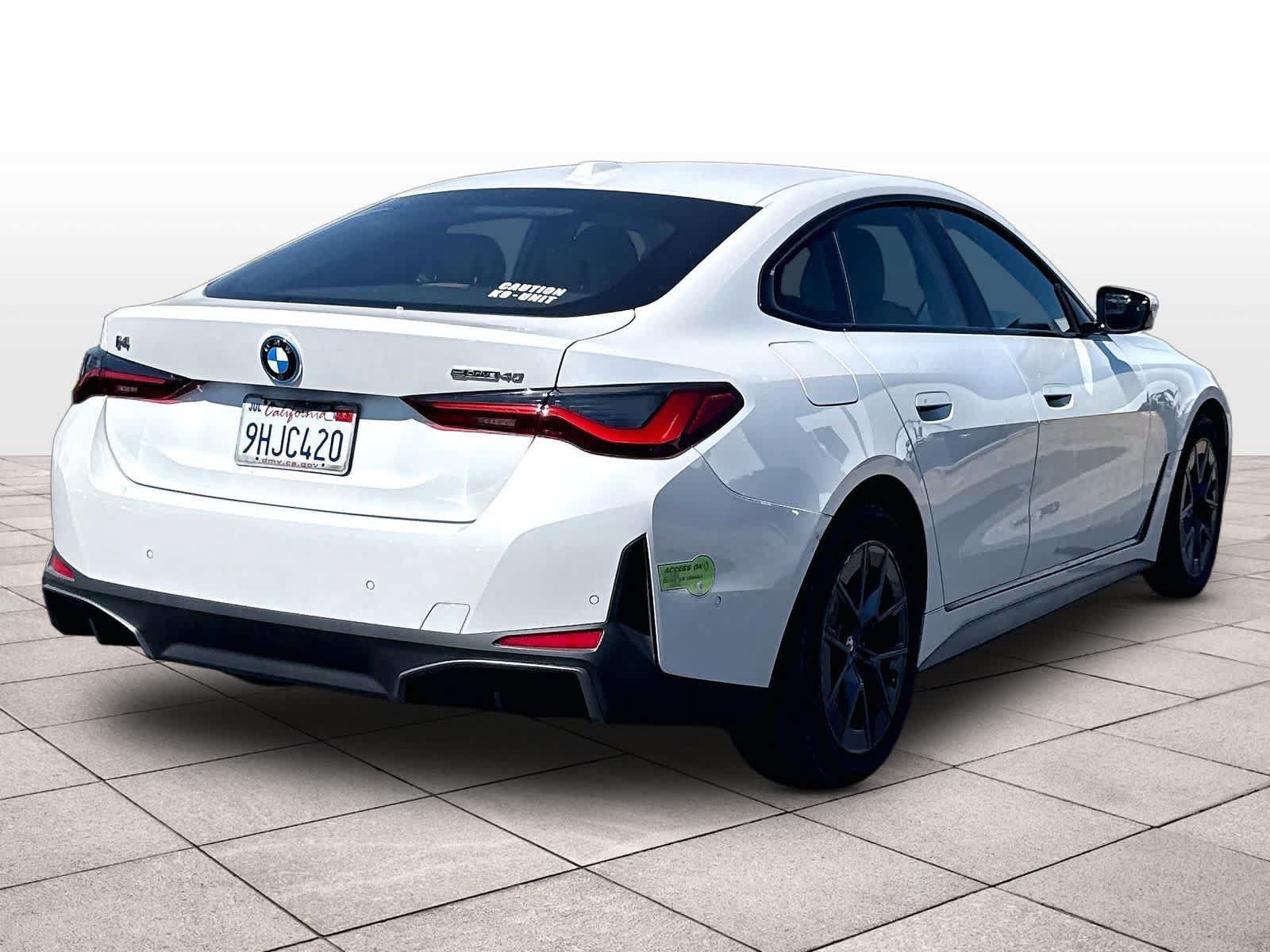 Used 2023 BMW i4 eDrive40 w/ Premium Package RWD image 9