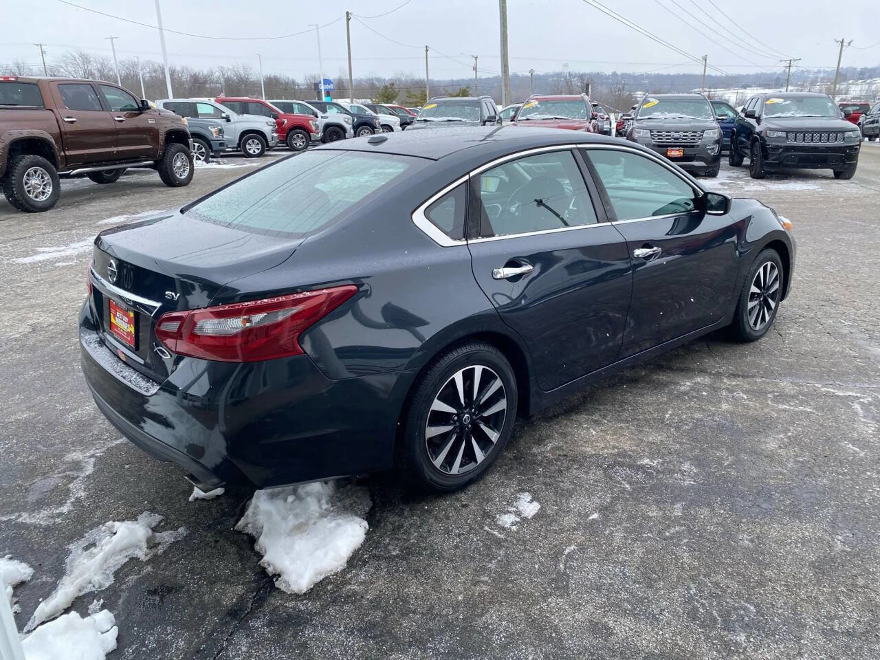 Used 2018 Nissan Altima 2.5 SV image 6