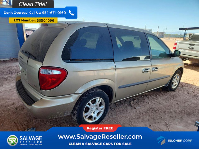 Used 2004 Dodge Caravan SXT image 4