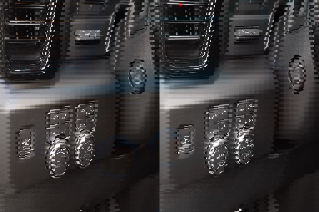 New 2026 GMC Sierra 1500 AT4X AWD/4WD image 11