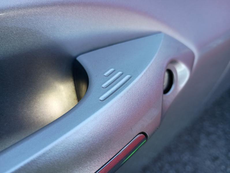 Used 2017 Lincoln MKZ Premiere image 17