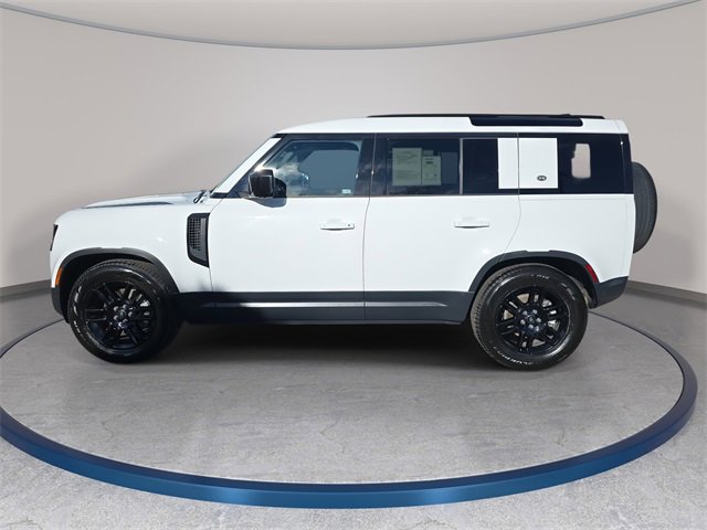 Used 2024 Land Rover Defender 110 S image 8
