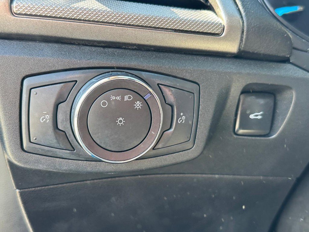 Used 2020 Ford Fusion S image 35