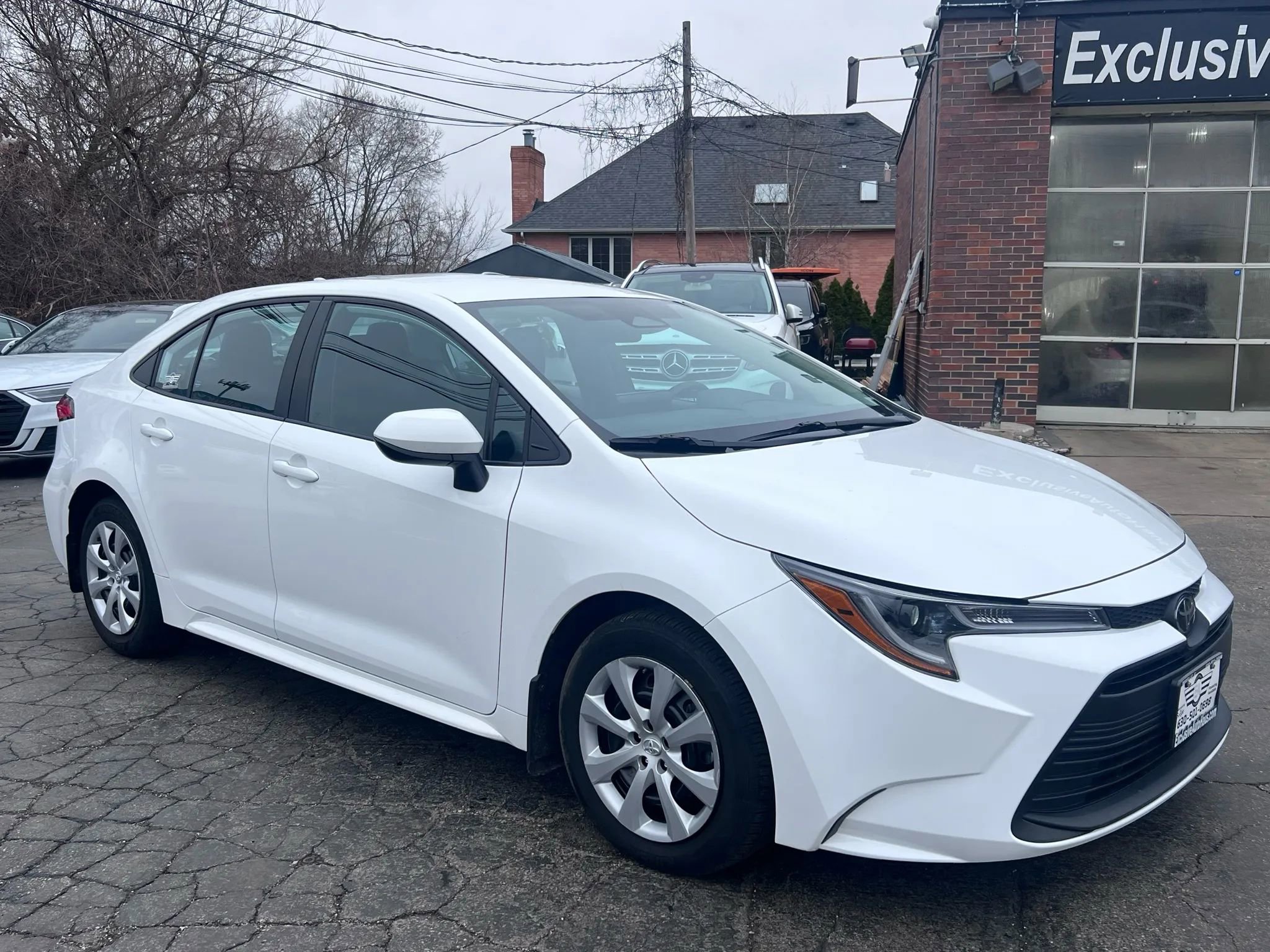 Used 2024 Toyota Corolla LE image 7