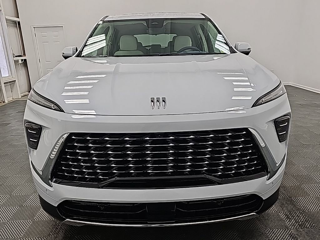 New 2026 Buick Enclave Avenir w/ Super Cruise Package image 3