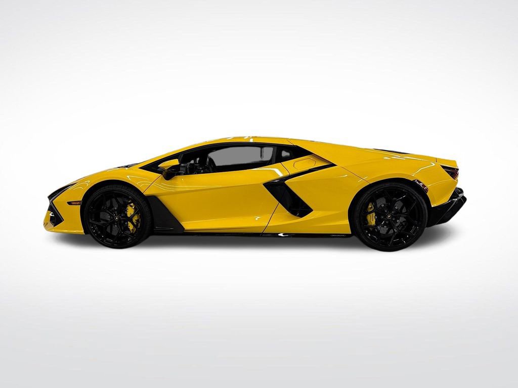 Used 2025 Lamborghini Revuelto image 2