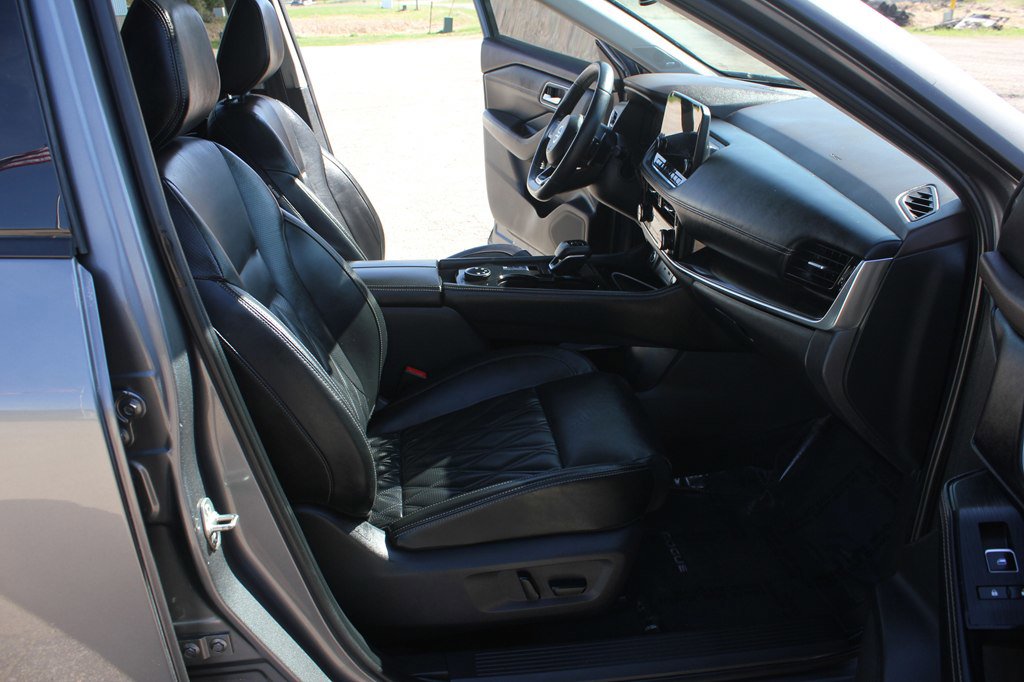 Used 2021 Nissan Rogue Platinum AWD/4WD image 31