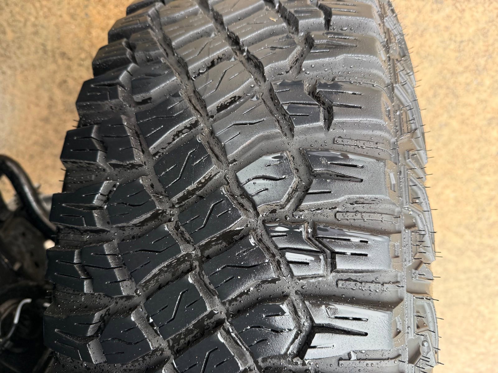 Certified 2024 Ford Bronco Wildtrak AWD/4WD image 10