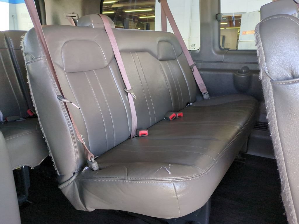 Used 2023 Chevrolet Express 3500 LS RWD image 32
