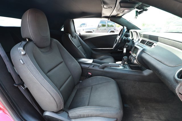 Used 2015 Chevrolet Camaro LT w/ RS Package RWD image 26