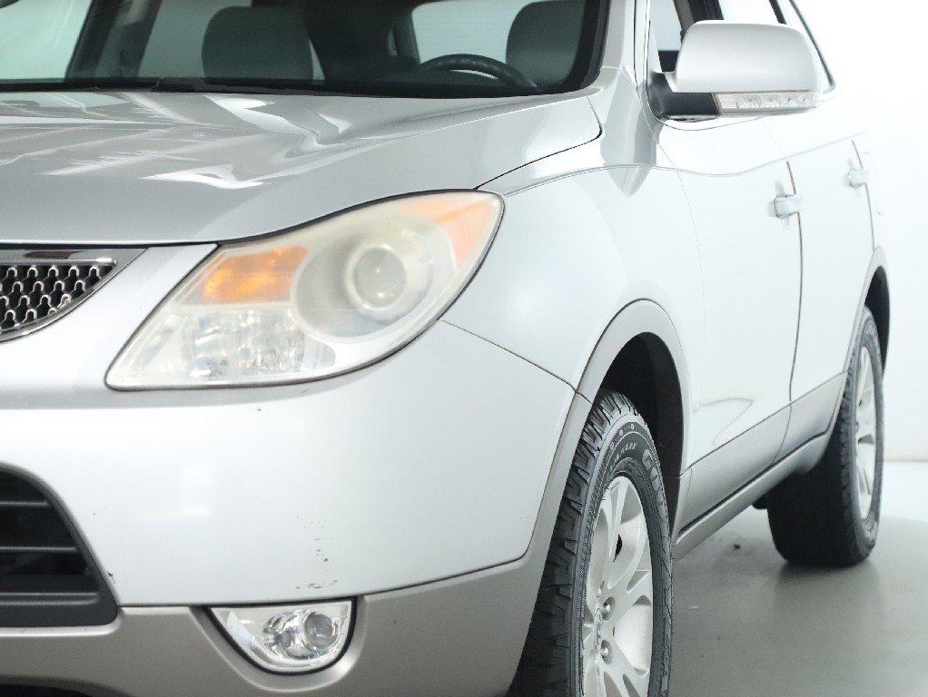 Used 2011 Hyundai Veracruz GLS image 3