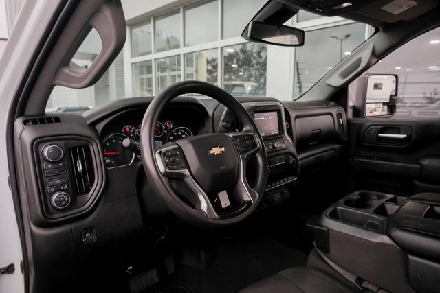 Used 2021 Chevrolet Silverado 2500 Custom w/ Custom Value Package AWD/4WD image 25