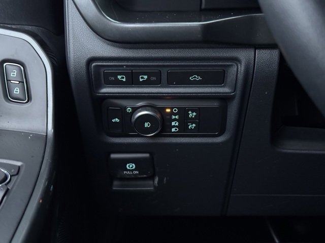 Certified 2022 Ford F150 XLT w/ Equipment Group 302A High image 32