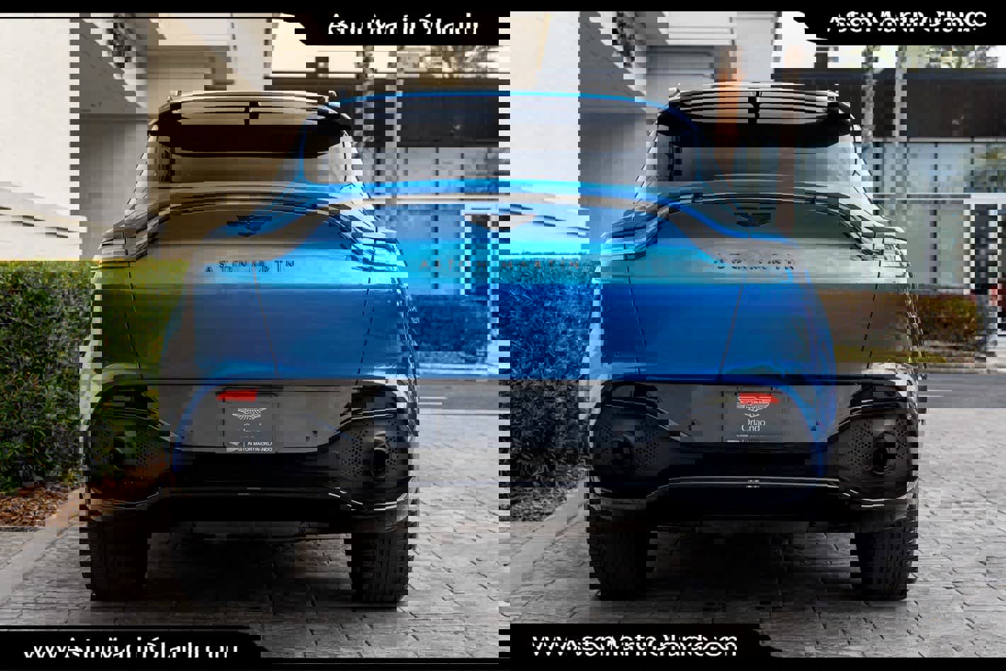 Used 2021 Aston Martin DBX image 25