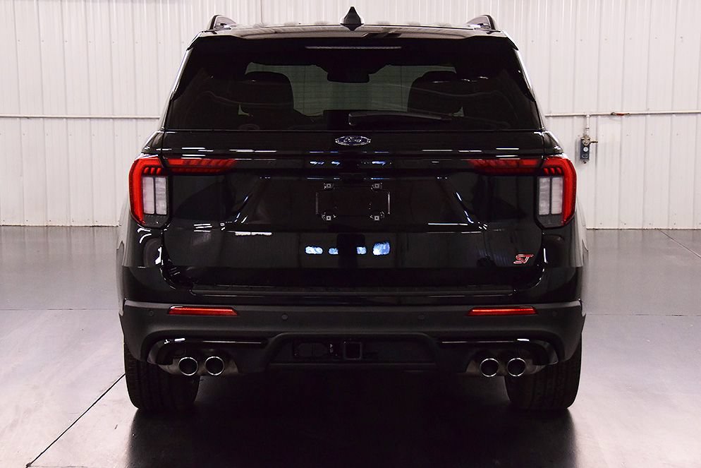 New 2026 Ford Explorer ST AWD/4WD image 6